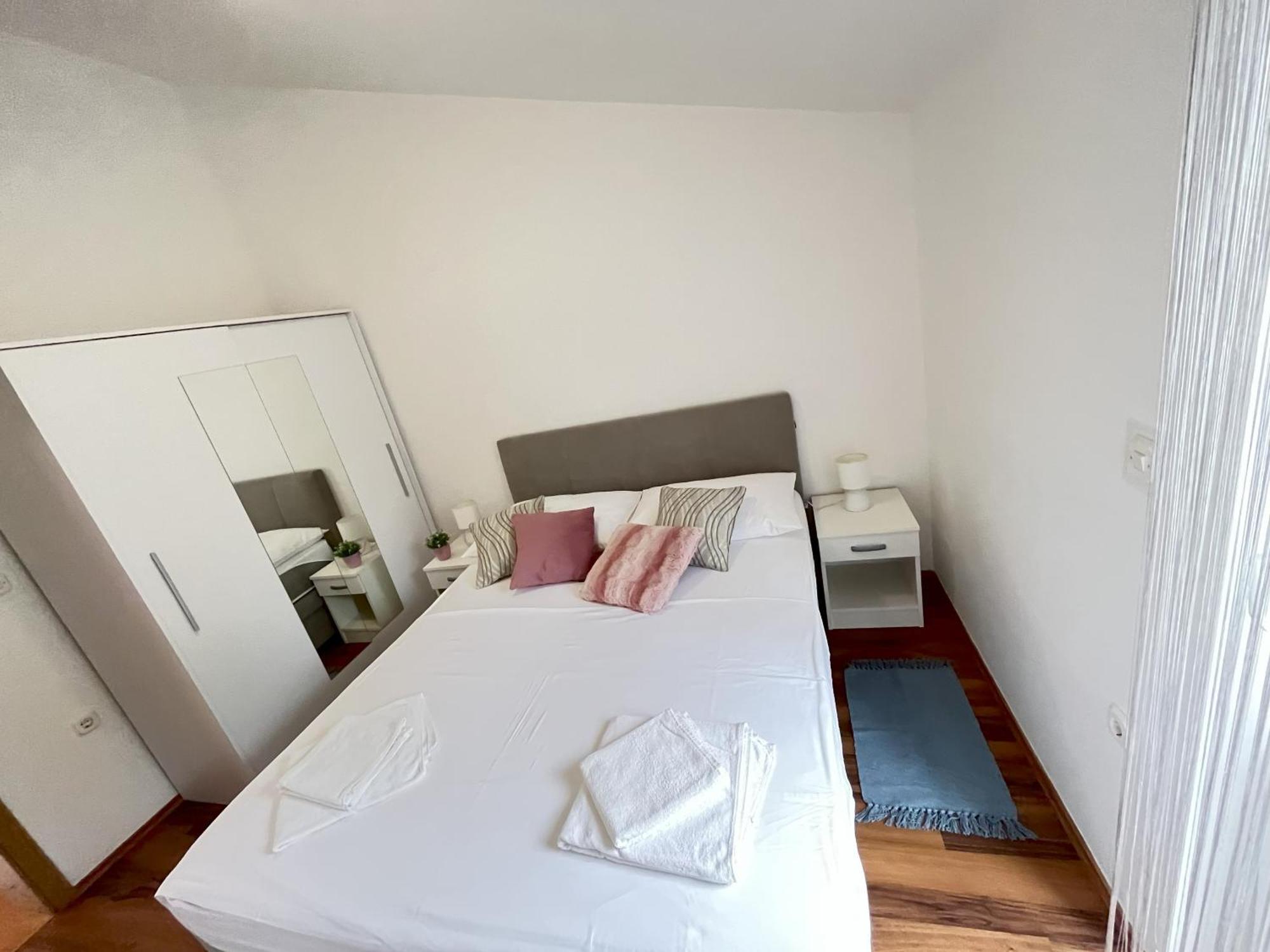 Vir Apartman Alena Exteriér fotografie
